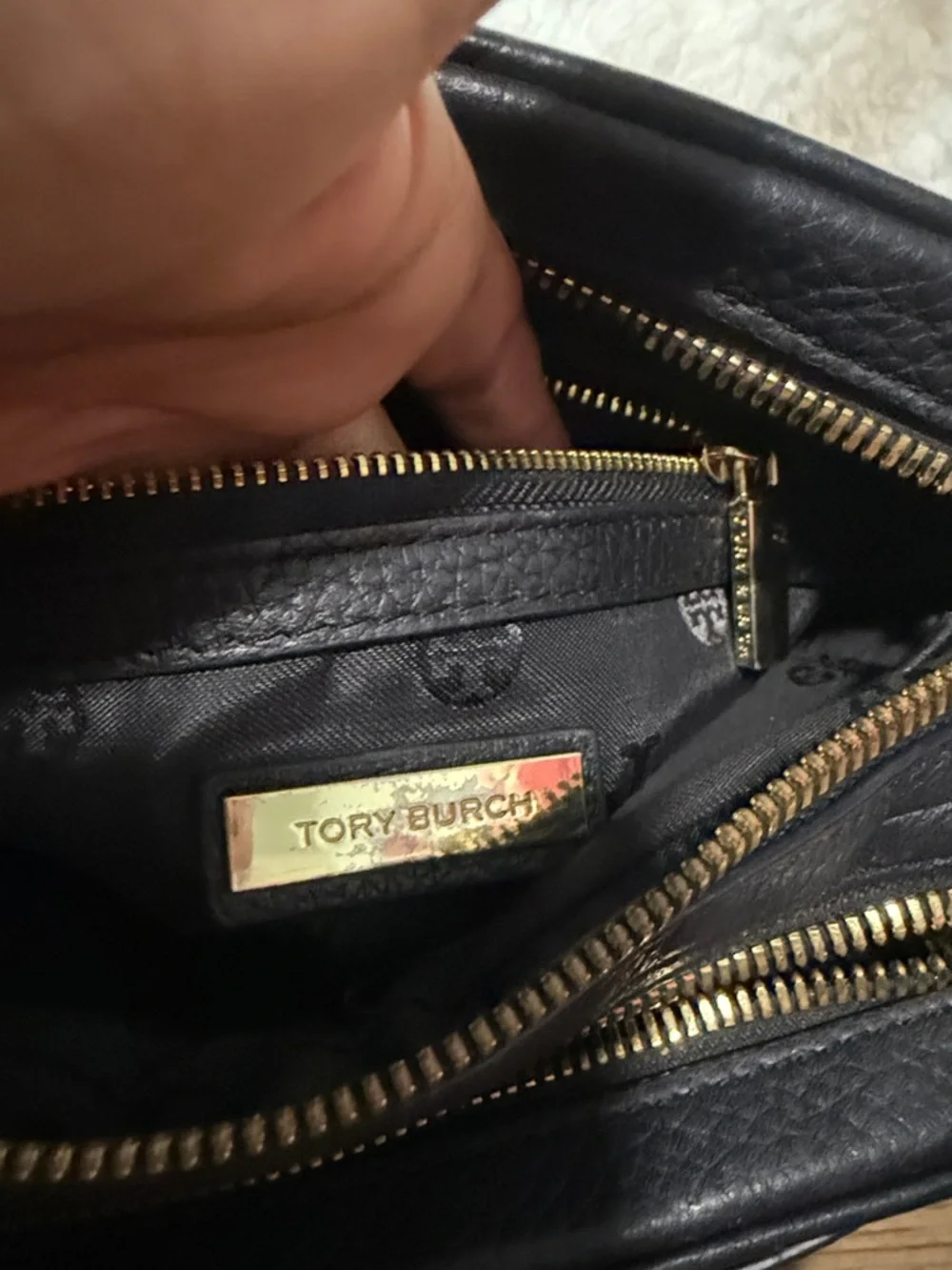 Tory‎ Burch Robinson Double Zip Crossbody Bag EUC